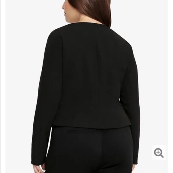 Torrid Black Studded Open Front Blazer Size 2 - Picture 10 of 10